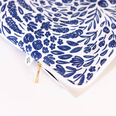 Porcelain Floral Laptop Sleeve: 13"