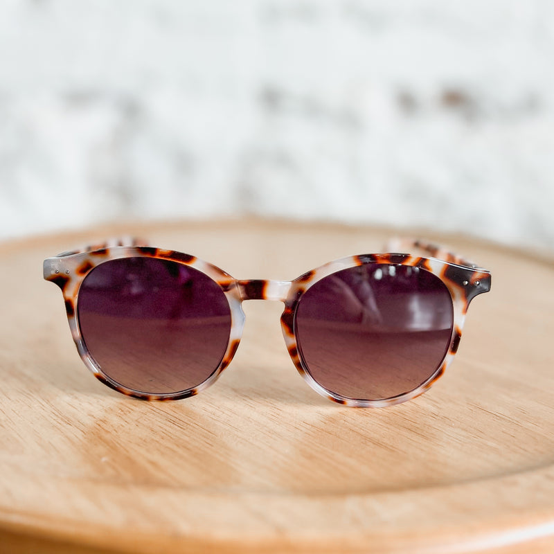 D Keyhole Sunglasses