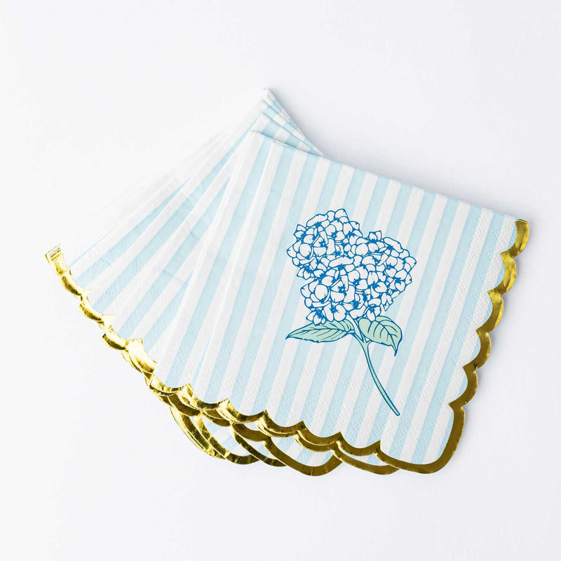 Hydrangea Stem Paper Beverage Napkin Packs