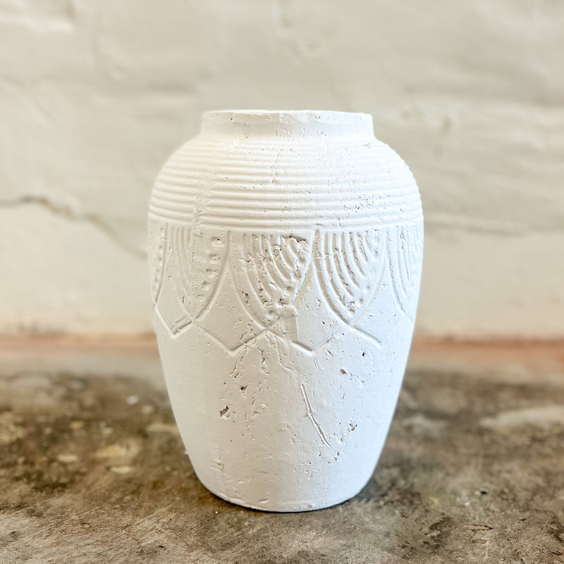 WILLOW CHALKED VASE