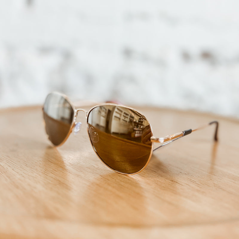 A Classic Aviator Sunglasses