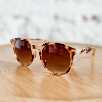 B Keyhole Sunglasses