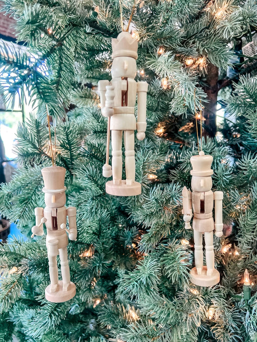 NUTCRAKER ORNAMENTS